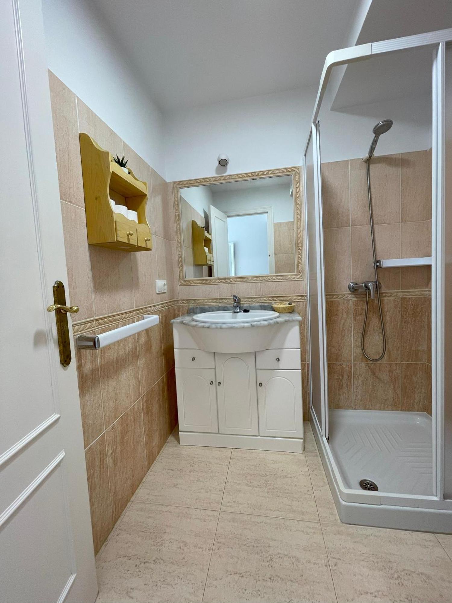 Apartamentos Fontenla-Lanzada Soutullo Exteriör bild