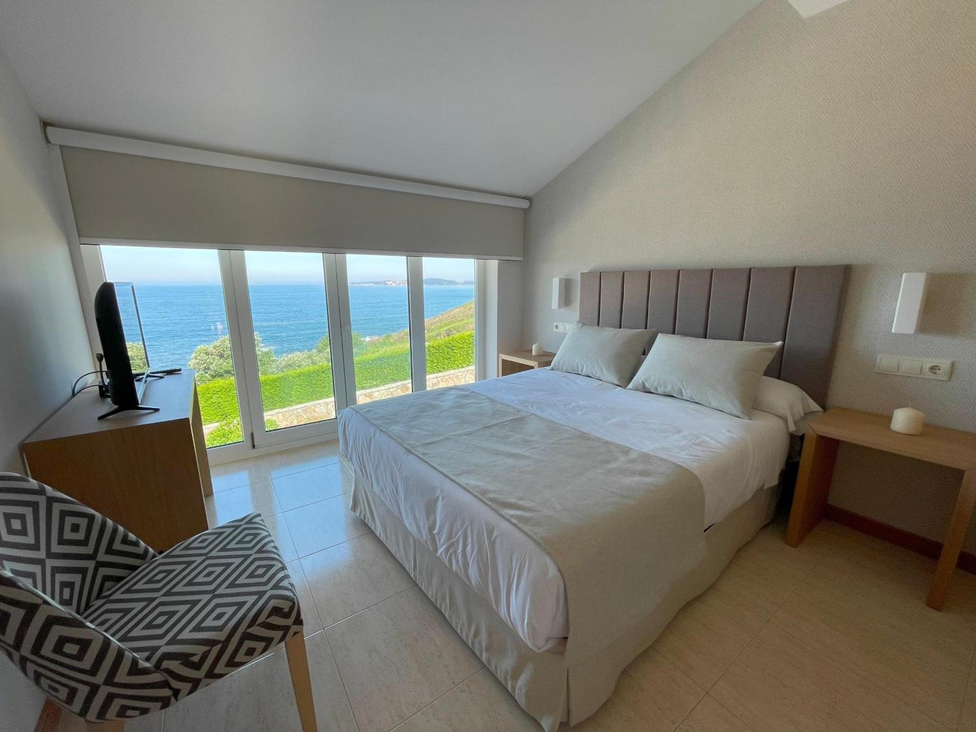Apartamentos Fontenla-Lanzada Soutullo Exteriör bild