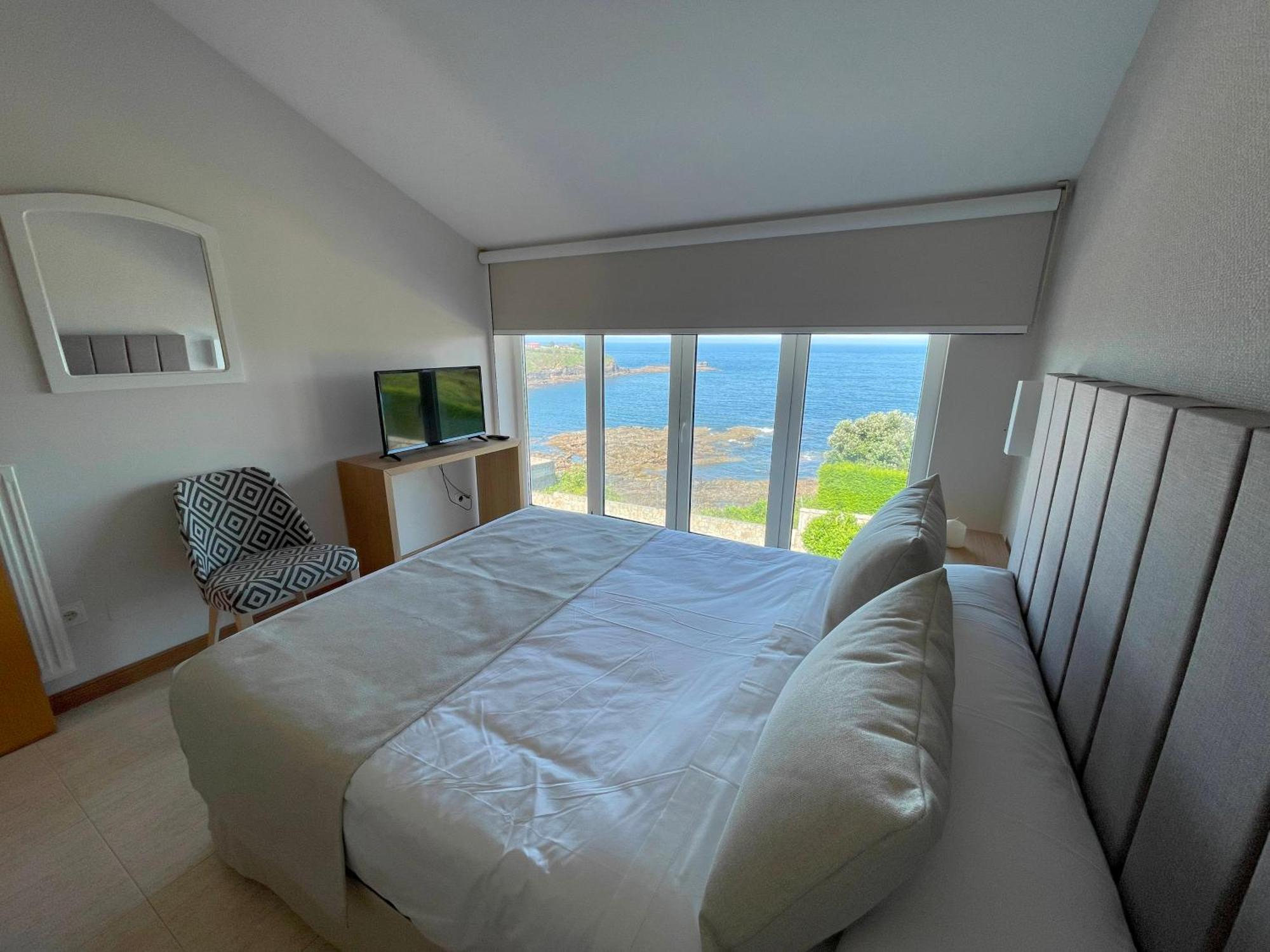 Apartamentos Fontenla-Lanzada Soutullo Exteriör bild