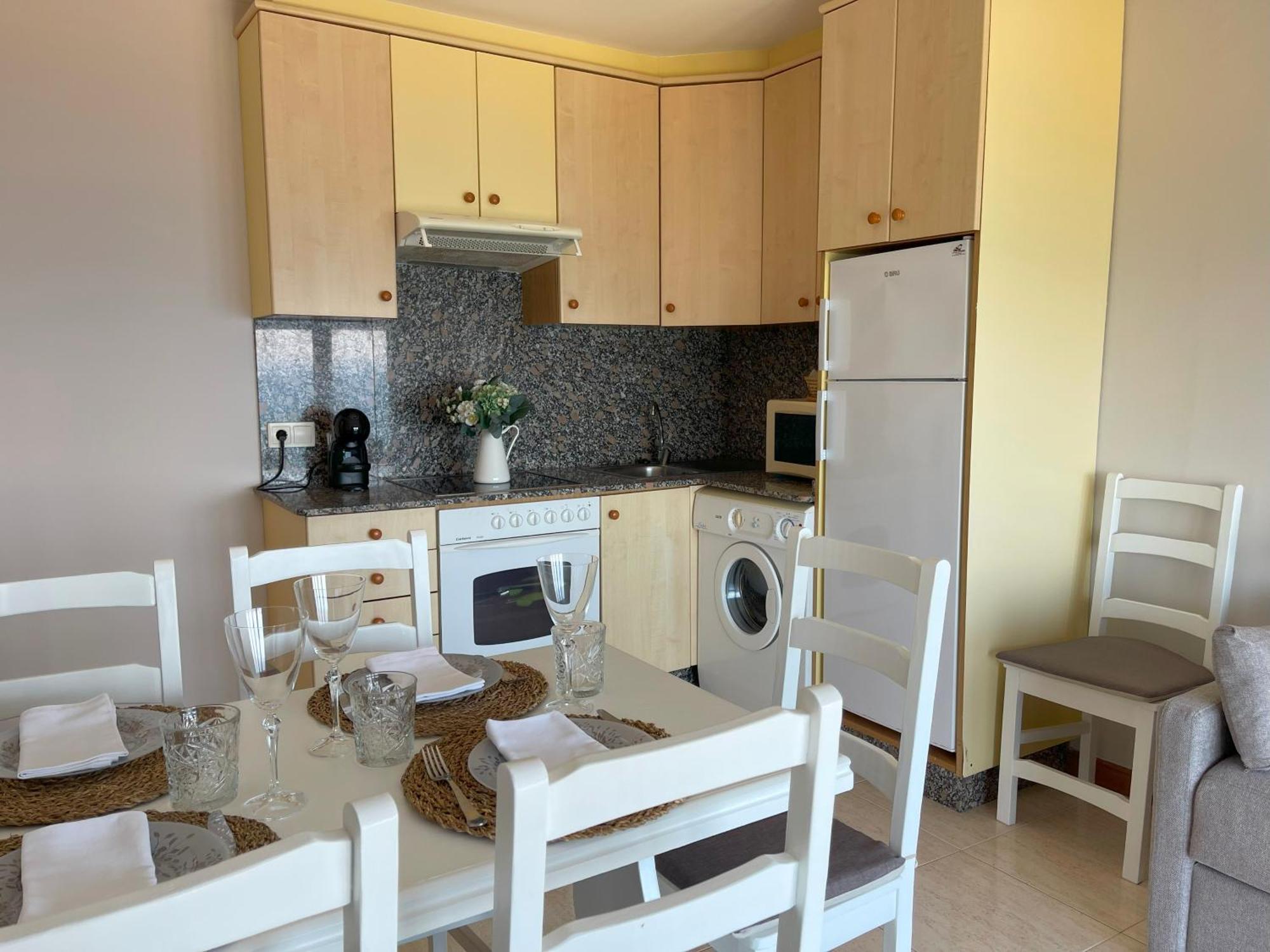 Apartamentos Fontenla-Lanzada Soutullo Exteriör bild