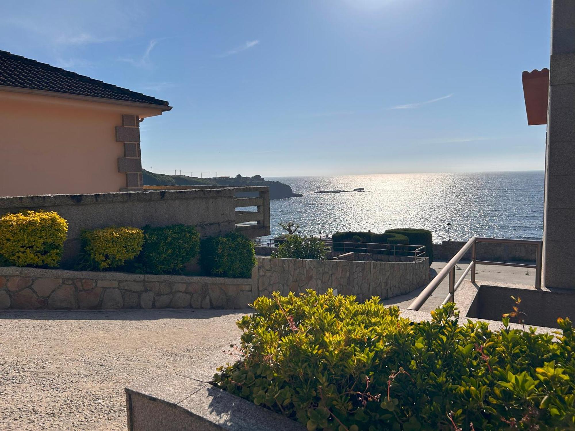 Apartamentos Fontenla-Lanzada Soutullo Exteriör bild