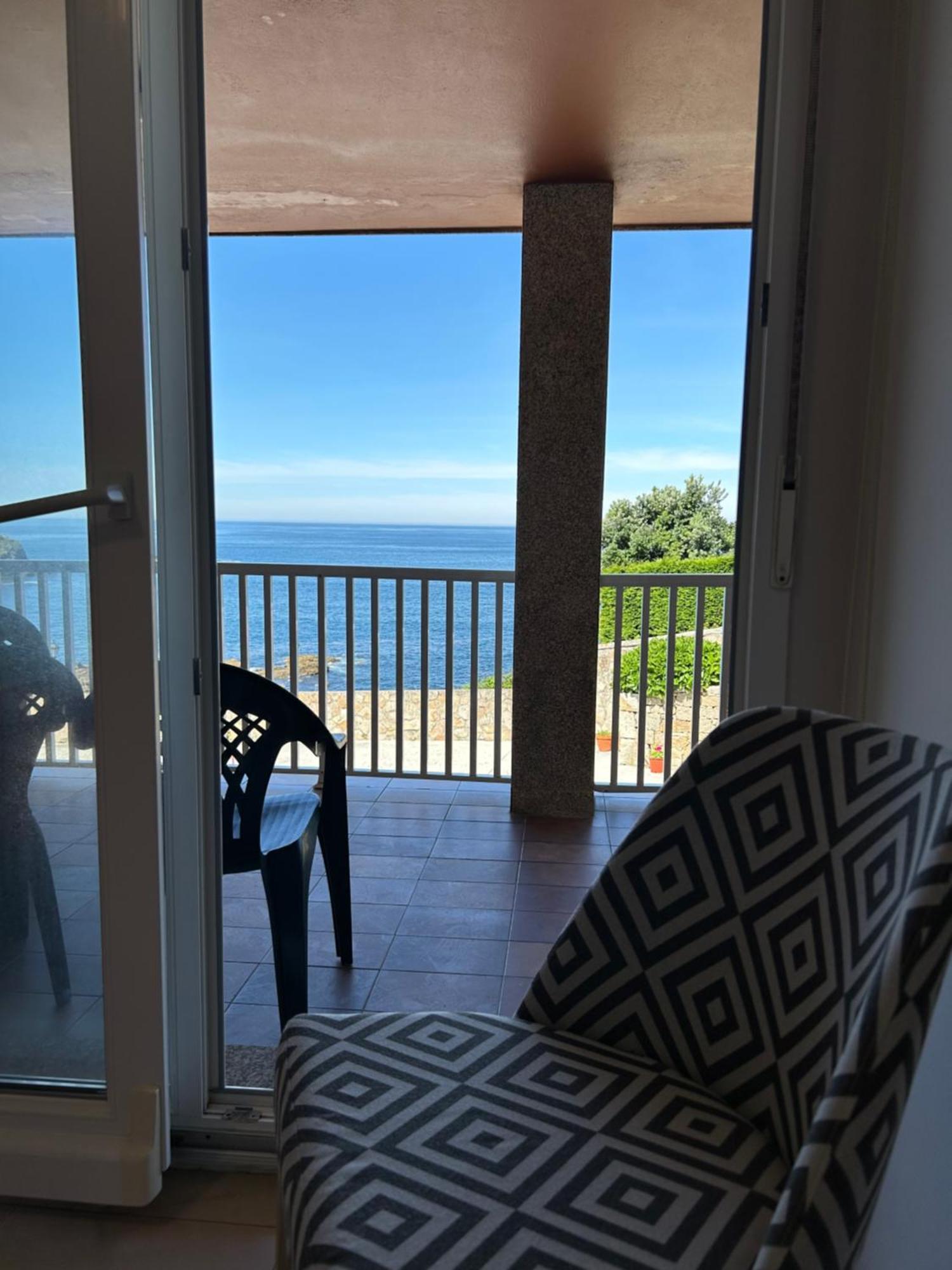 Apartamentos Fontenla-Lanzada Soutullo Exteriör bild