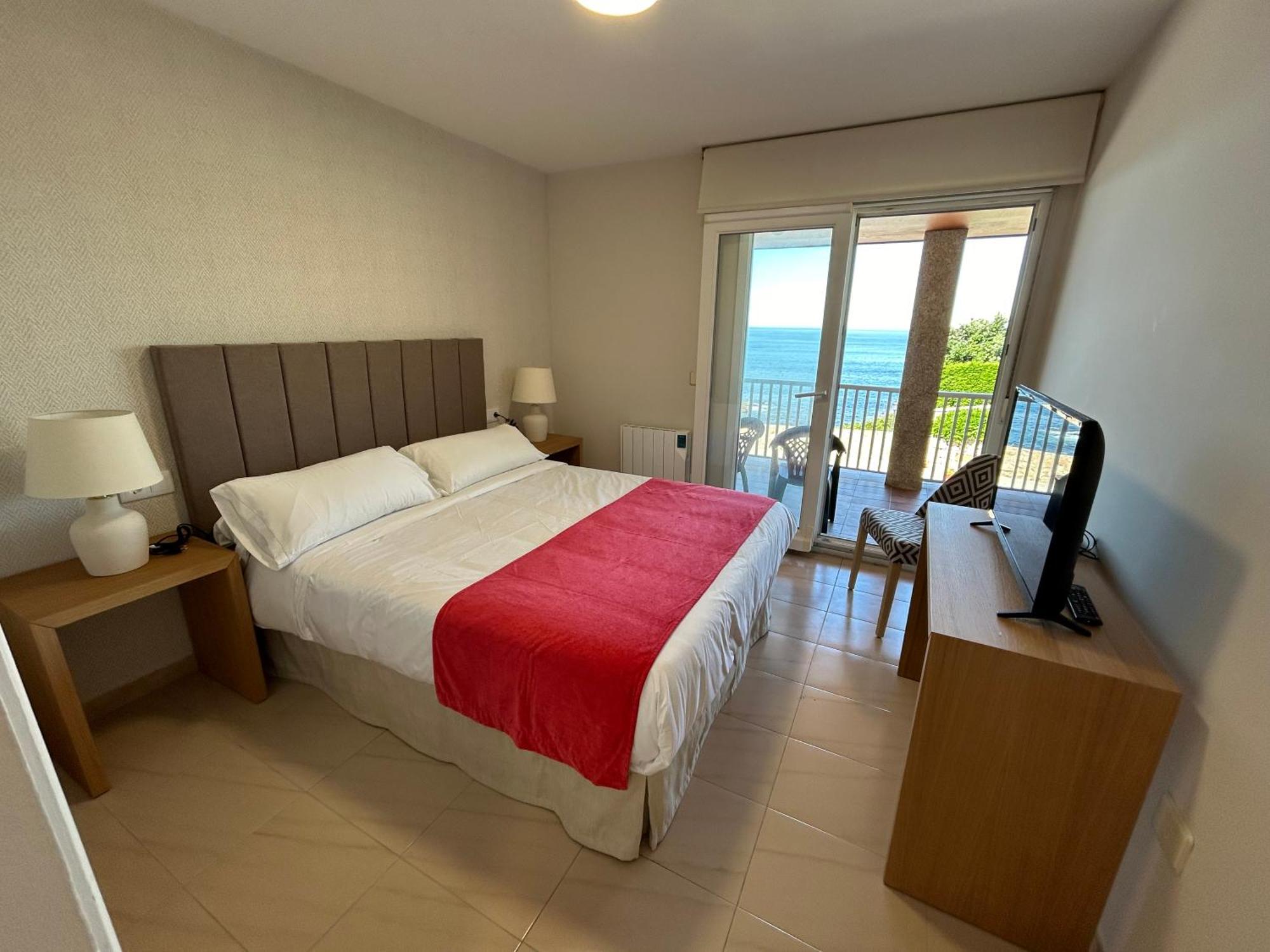 Apartamentos Fontenla-Lanzada Soutullo Exteriör bild