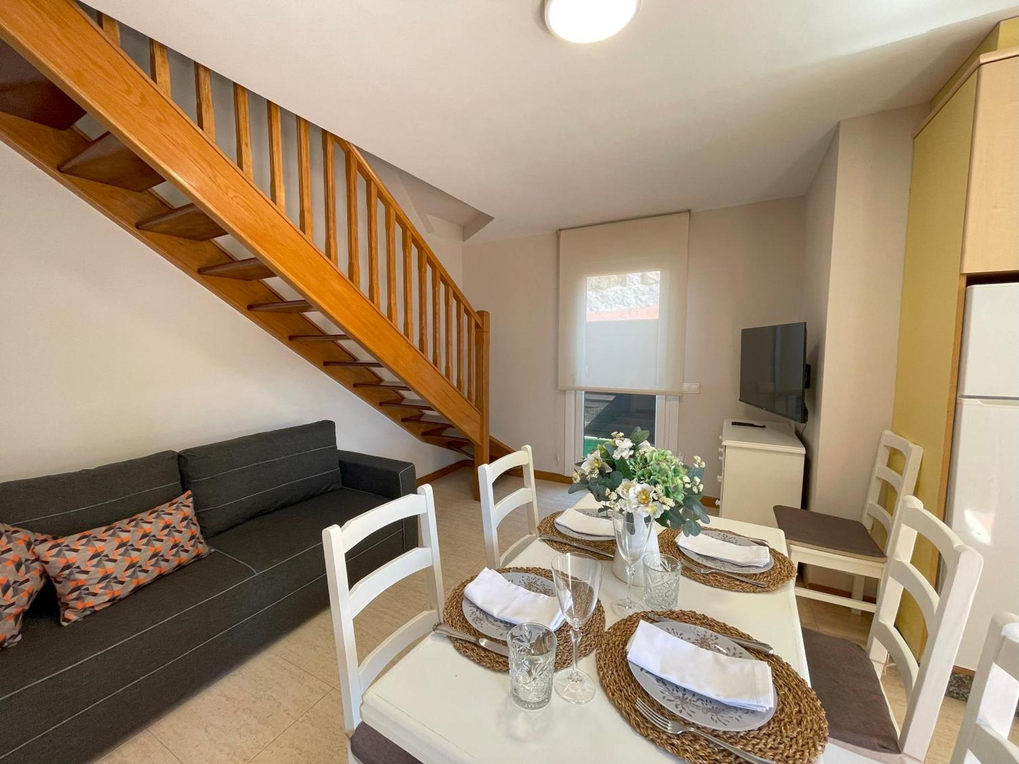 Apartamentos Fontenla-Lanzada Soutullo Exteriör bild